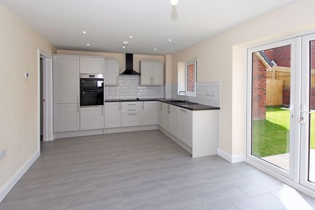 12 Rosewood Gardens, Coalport Road, Broseley photo 4