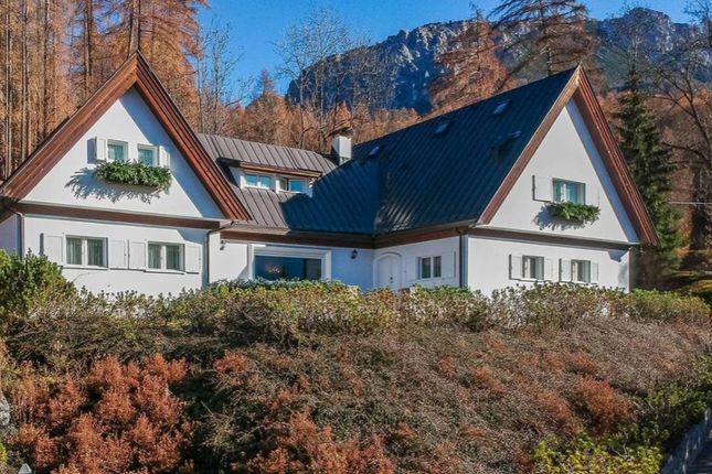 Villa for sale in Via Cantore, 32043 Cortina D'ampezzo Bl, Italy