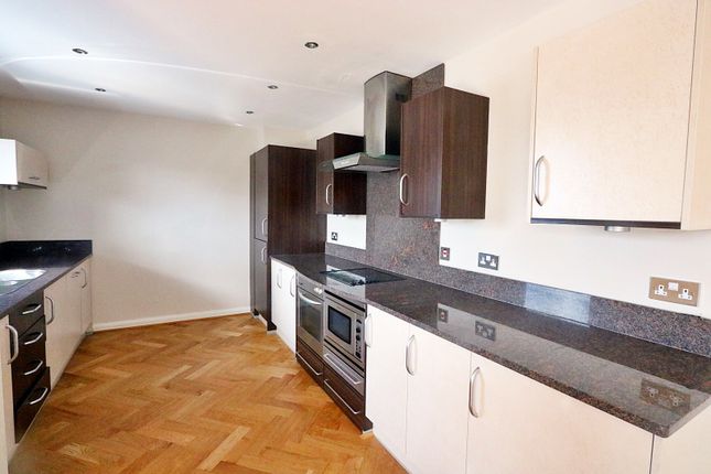 202, Landmark Place, Cardiff, Wales photo 4