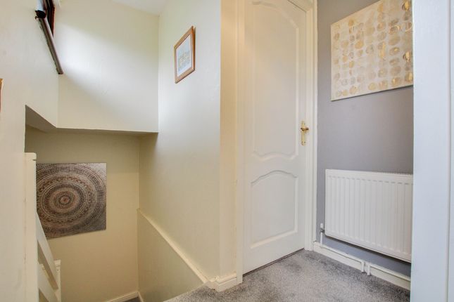 End terrace house for sale in Malyons Place, Basildon