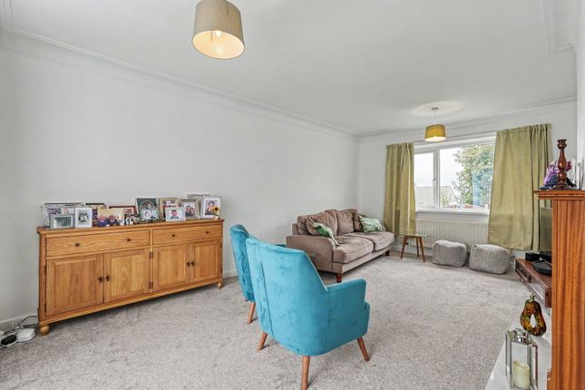 52, Broadacres, Workington photo 3