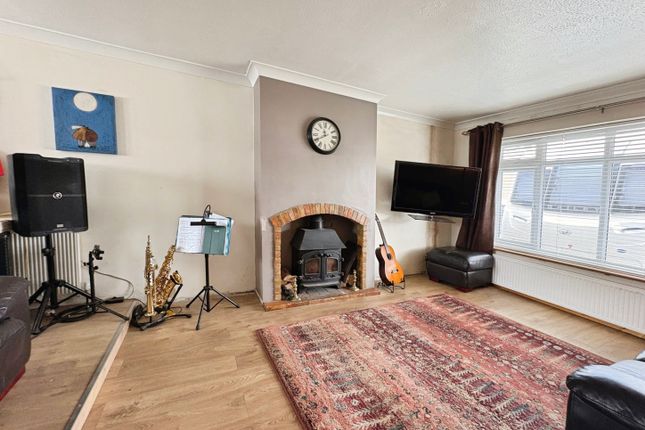 31, Keelers Way, Great Horkesley photo 2