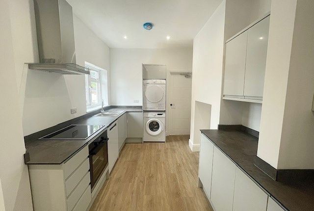 Room 3, Cannock photo 3