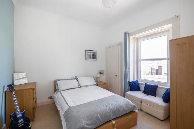 Flat for sale in 22/7 Great Junction Street, Edinburgh