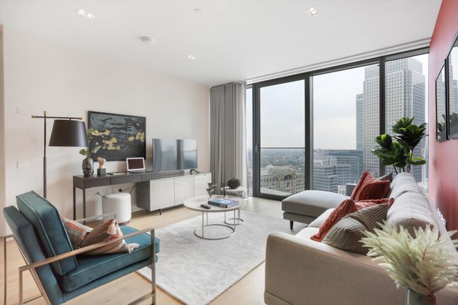 Thumbnail Flat to rent in Newfoundland Place, London