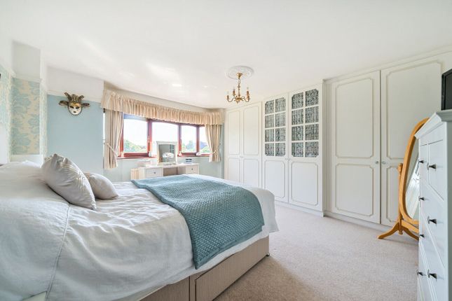 6, Brookfields, Sawbridgeworth photo 4