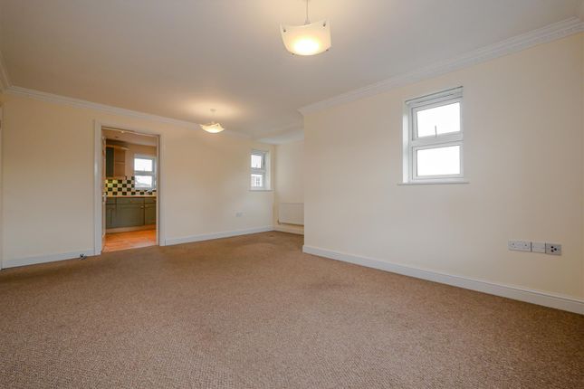 7, Windsor Drive, Wallingford photo 4
