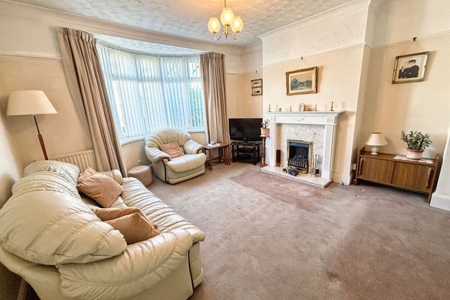 22 St. Johns Drive, Porthcawl photo 5