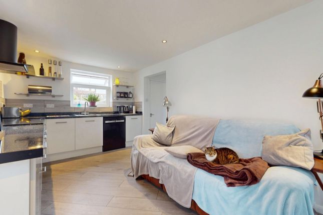 16, Forge Meadow, Maidstone photo 4