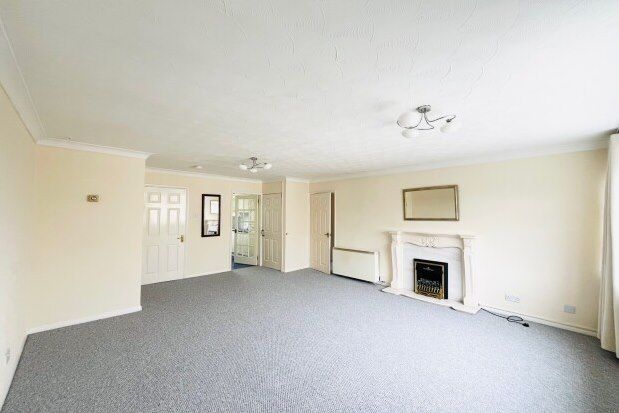 Thumbnail Flat to rent in Wissage Court, Lichfield