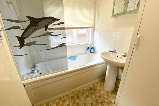 Top Flat, 168, Upper Brighton Road, Worthing photo 5