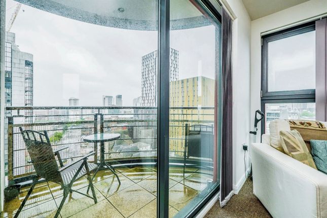 35, Landmark Place, Cardiff photo 2