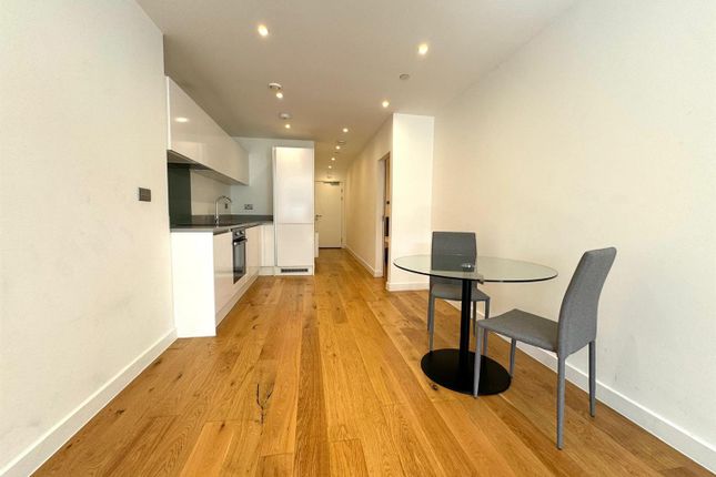 Dining Area Pic 2.Jpeg