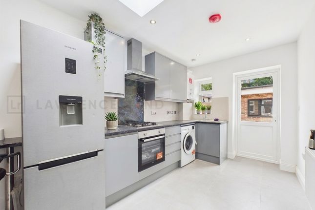 79 Somerset Road, Southall photo 2