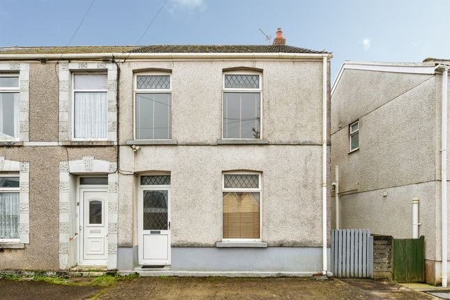 2-bed house on 7, Brynymor Road, Swansea, £130,000