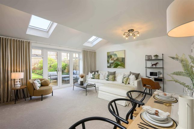 3-bed house on 328, Hitches Lane, Fleet, £585,000