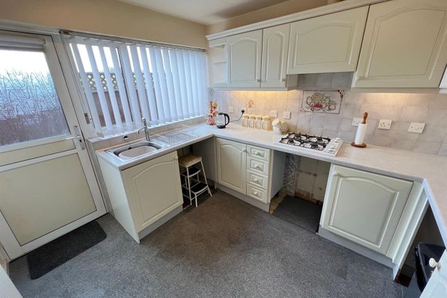 Detached bungalow for sale in Ridgewood Avenue, Stourbridge