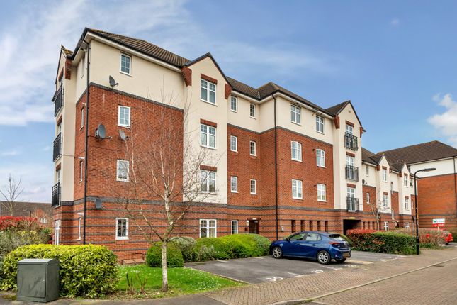 Thumbnail Flat for sale in Causton Gardens, Eastleigh, Hampshire