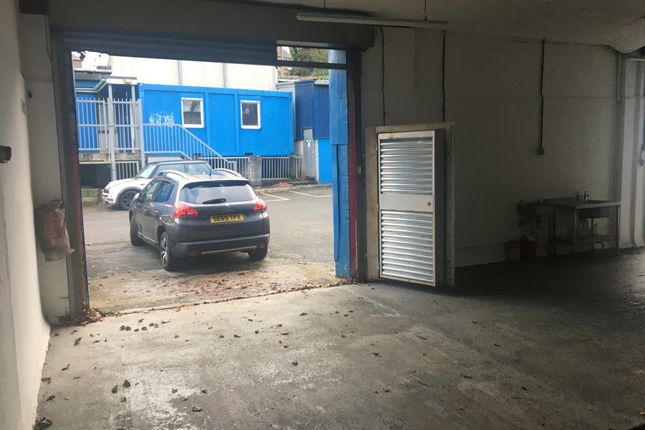 Light industrial to let in Krug Toll, Truro