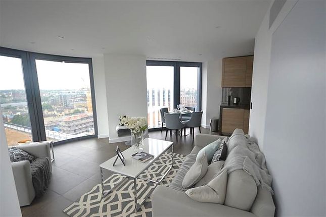 Flat for sale in Chronicle Tower, 216B City Road, London