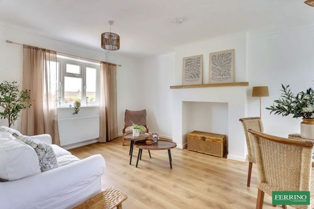 6, Cross Keys, Lydney photo 4