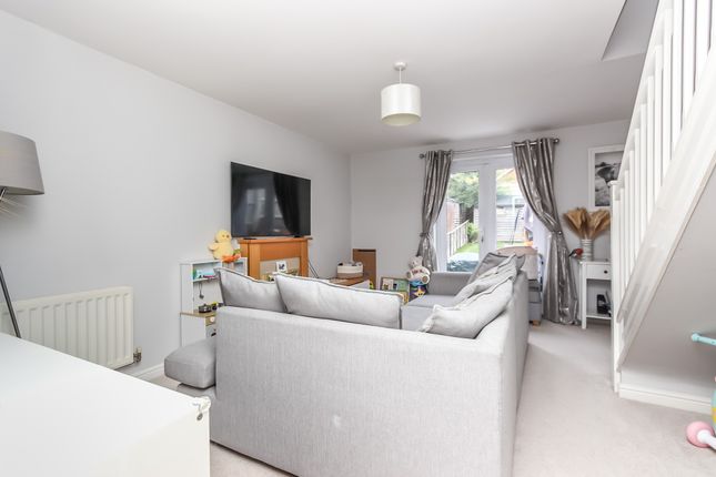 6, Chalon Close, Wellingborough photo 4