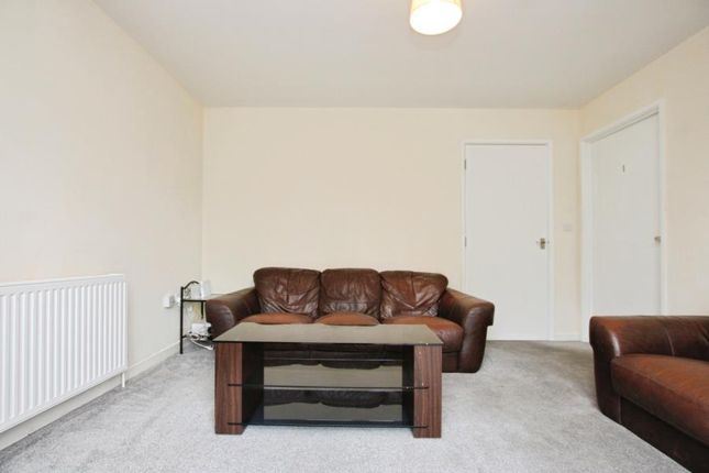 3, St. Teresas Court, Bristol photo 3