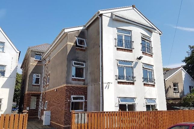 Thumbnail Flat to rent in George Court, Newport Road, Roath, Cardiff