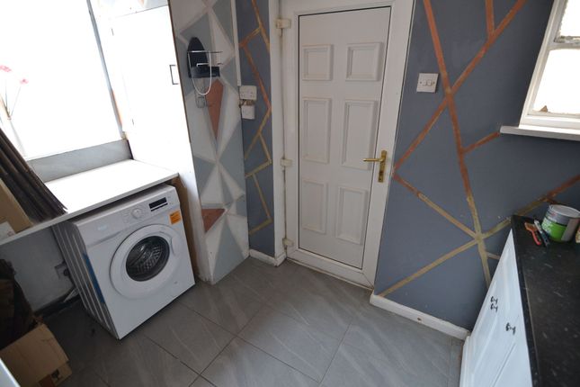 40 Marston Road, Wolverhampton photo 3