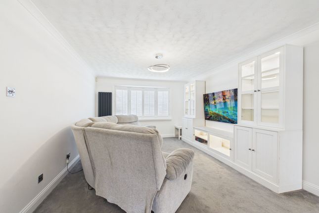 51 Kane Place, Larkhall photo 3
