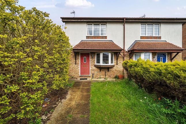 Thumbnail Semi-detached house for sale in Aylesbury, Oxfordshire
