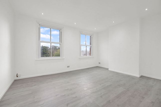48a Hendon Lane, Finchley photo 3