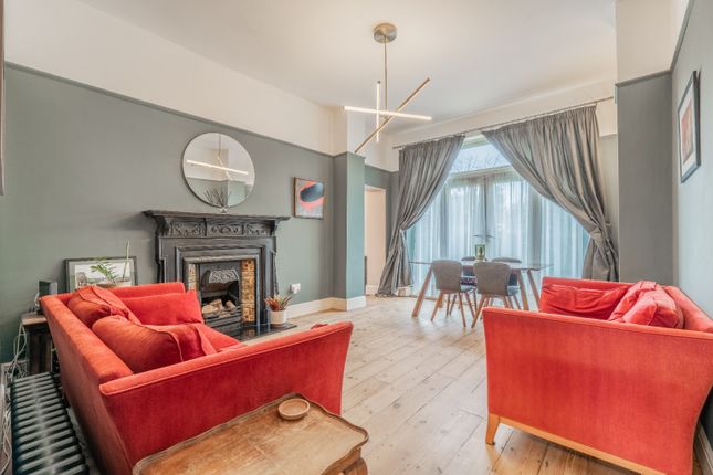 5 Erith Road, Belvedere, Kent photo 2