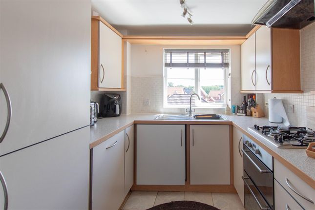 32, Chapelwent Road, Haverhill photo 4