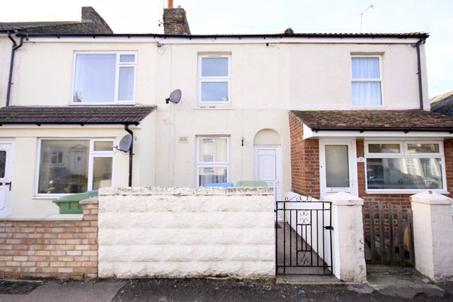 3 Bed Unfurnished Terraced