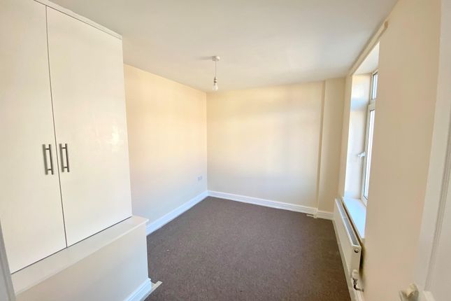 297b, ILKESTON photo 4