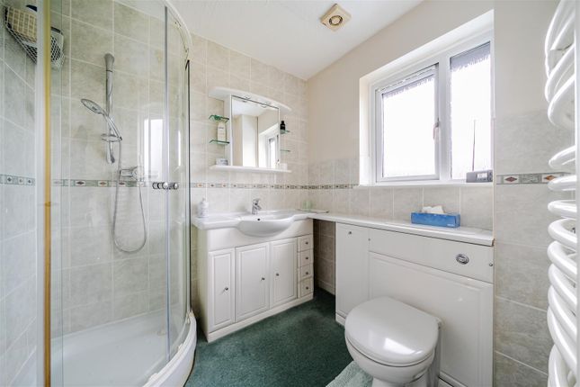 27, Grove Farm Road, Swansea photo 4