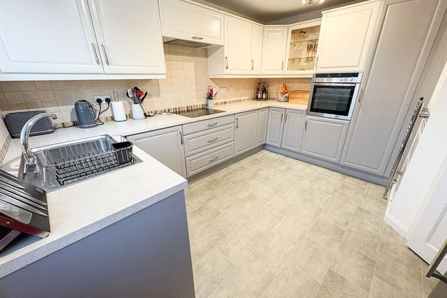 27, Sweetbriar Way, Blyth photo 3