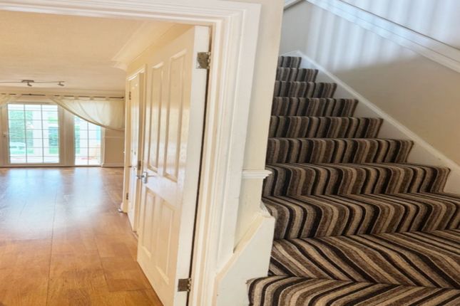 Refurbished 2 Bedroom House