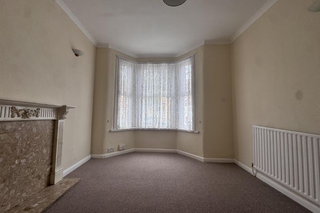 20, Claude Road, London photo 3