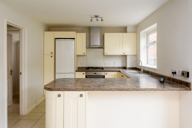 23, Deveron Way, York photo 4