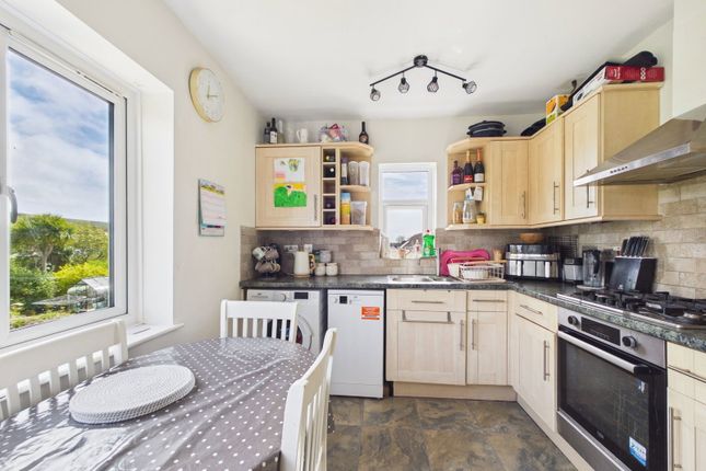 Valley Court, 304,Flat 3, Findon Road, Worthing photo 5