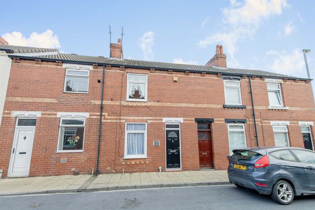 Thumbnail Terraced house for sale in Smawthorne Grove, Castleford