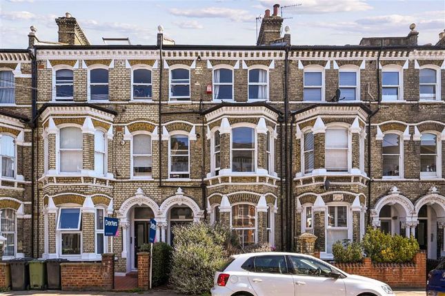 Flat for sale in Mayflower Road, London