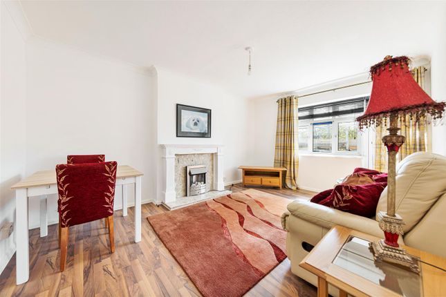 Thumbnail Flat for sale in Althorne Gardens, London