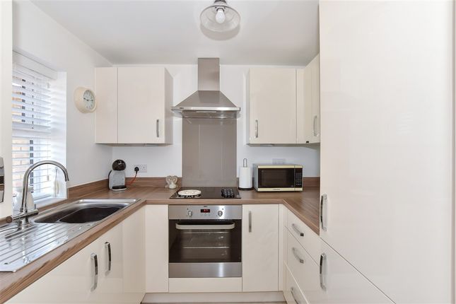 Easington Place Aylesham, Canterbury photo 4