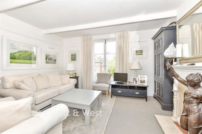 35, Westgate, Chichester photo 4