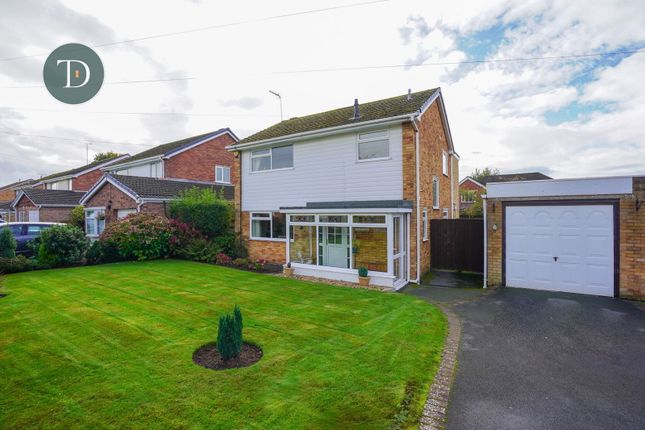 Thumbnail Detached house for sale in Barnacre Drive, Parkgate, Cheshire