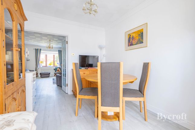 32, Sea View Rise, Great Yarmouth photo 5
