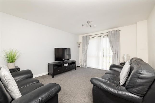 5 Wester Suttieslea Path, Newtongrange photo 2
